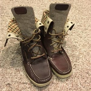 Sperry top-sider  boot size 6