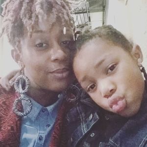 Meet your Posher, Y'carra