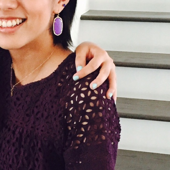 ✅SOLD✅ Kendra Scott Violet Magnesite Elle Earrings - Picture 2 of 2