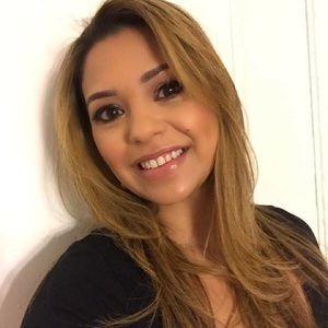 Meet your Posher, Aline