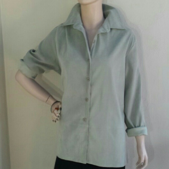 Croft & Barrow Long Sleeve Button Down Blouse - Picture 2 of 3