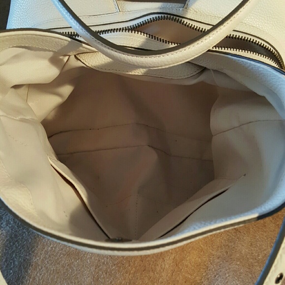 Additional pics Coach bag - Picture 3 of 4