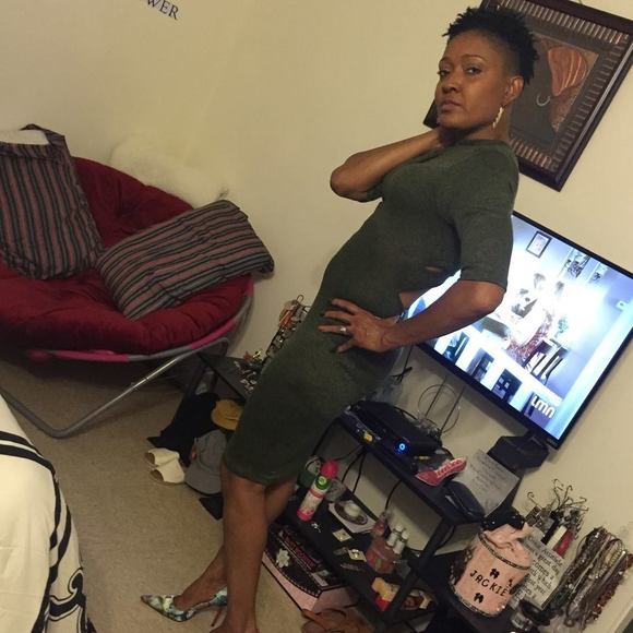 Meet your Posher, Jacqueline - Picture 1 of 1