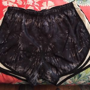 Nike Dri-fit running shorts size Large