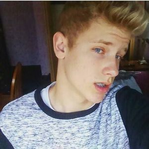 Meet your Posher, Caleb