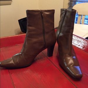 Worthington ankle boots ⭐️👢⭐️