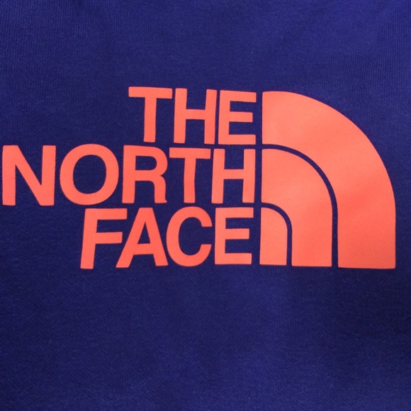 Women's North Face Hoodie