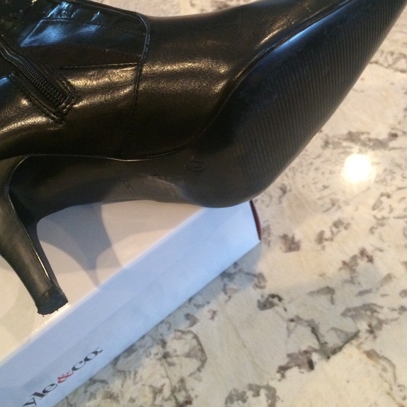 Style&Co. Black Boots - Picture 4 of 6