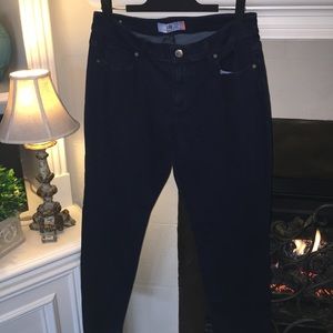 Cabi Knight Skinny Jean Curvy Fit