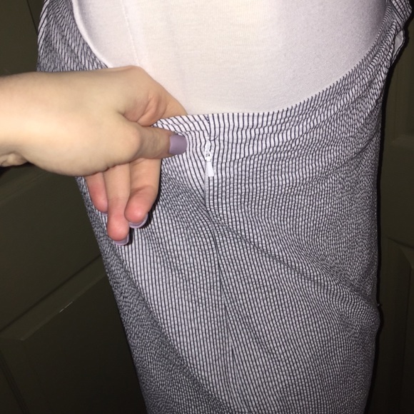 Cross-back Pinstriped J. Crew Day Dress - Picture 3 of 4