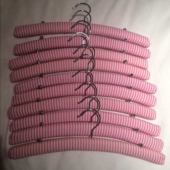 EXCLUSIVE VS PINK Store top hangers SET OF 10