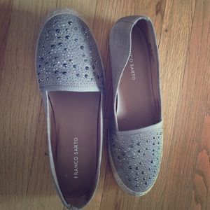 NEVER WORN studded flats