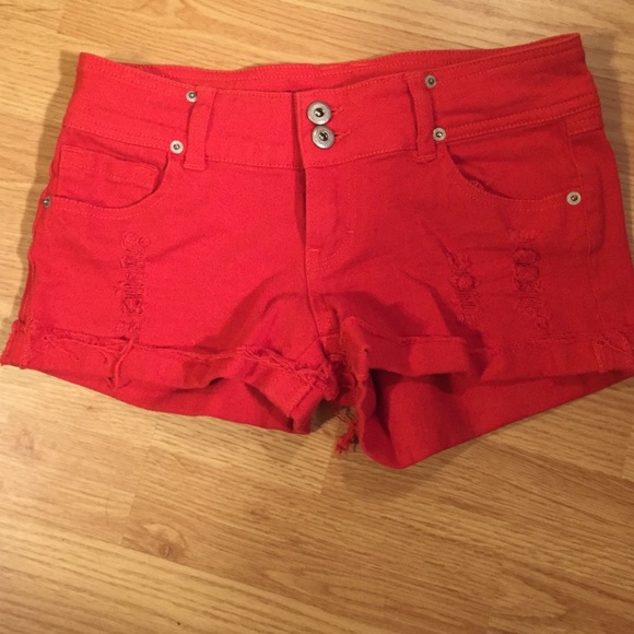 Adorable red Jean shorts!