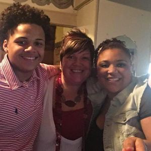 Meet your Posher, Joy