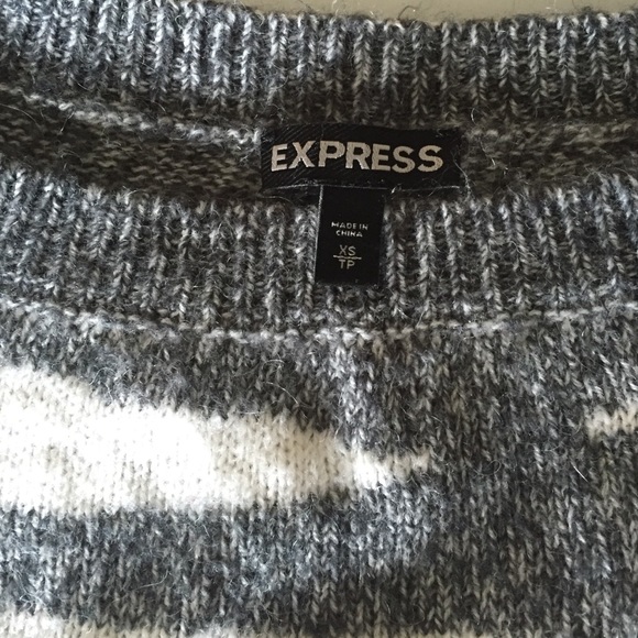 Express sweater - Picture 3 of 4