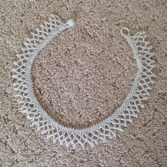 Super cute pearly necklace