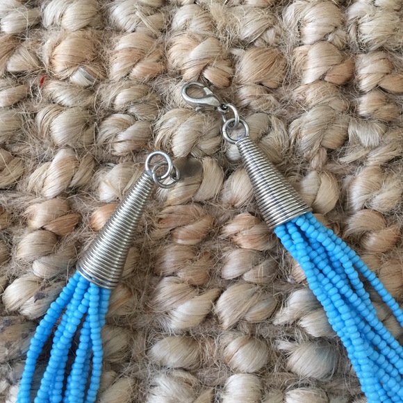 Blue beaded statement necklace - Picture 3 of 3