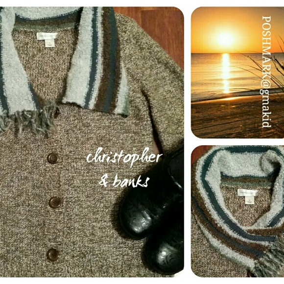 Cozy Christopher Banks sweater, size Medium