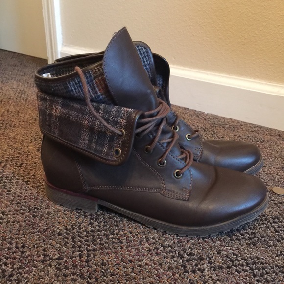 I never wear them. Not my style