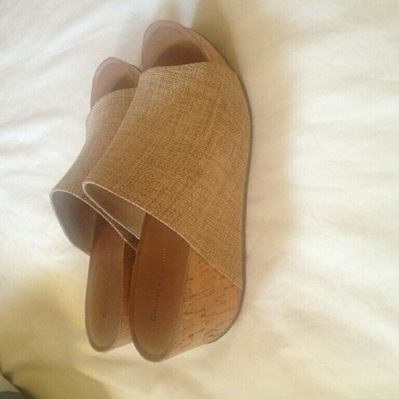Linen wedge shoes - Picture 2 of 2
