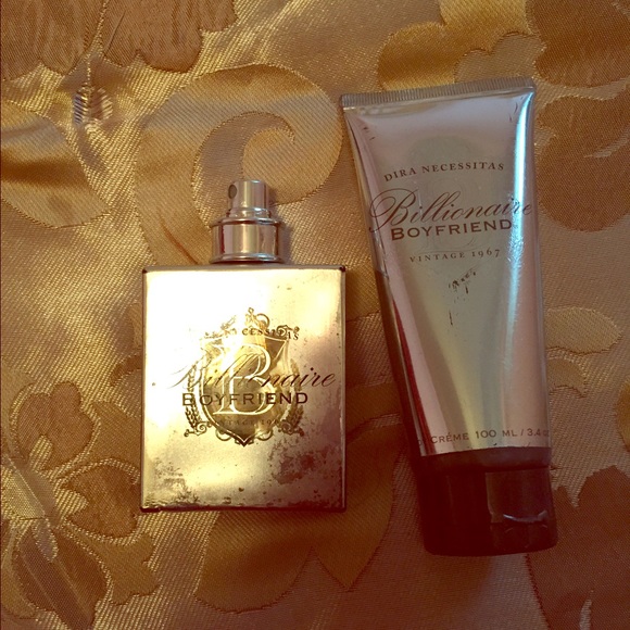 Billionaire Boyfriend parfum and body cream