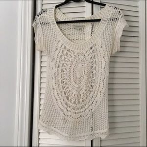 Banana republic crotchet white top