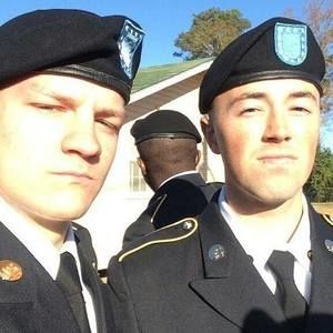 Meet your Posher, Evan