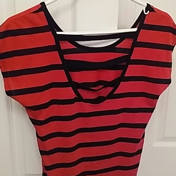 Top - Picture 2 of 2