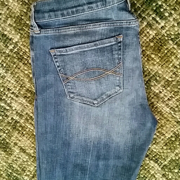 HARDLEY WORN ABERCROMBIE AND FITCH