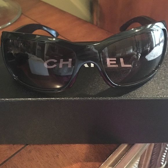 *Not for sale*Chanel Sunglasses Double C's - Picture 4 of 4
