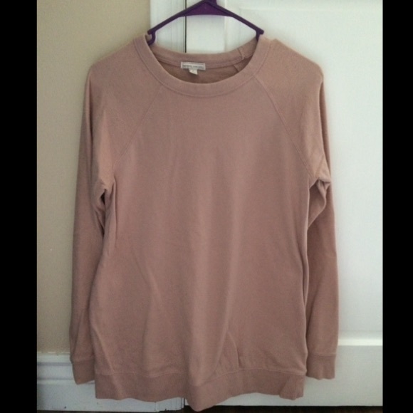 GAP MATERNITY pink crewneck