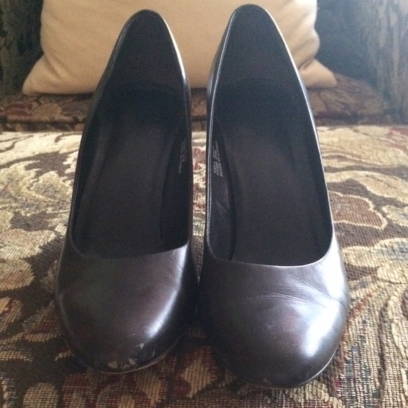 Calvin Klein Brown Leather Heels - Picture 2 of 4