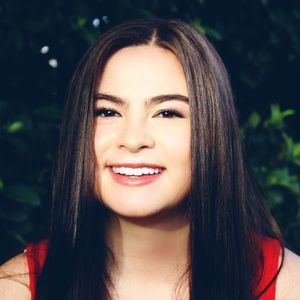 Meet your Posher, Isabelle