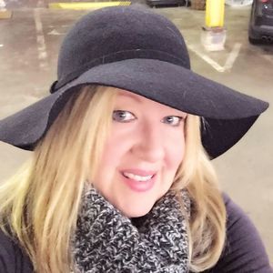 Meet your Posher, Stacia