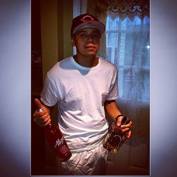 Meet your Posher, Edwin - Picture 1 of 3