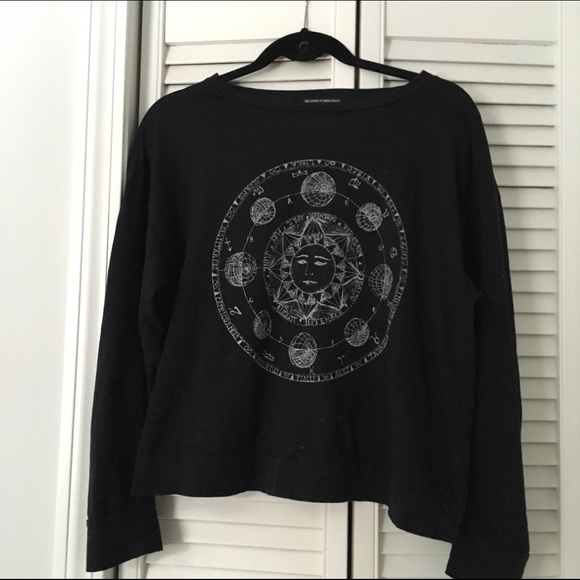 Brandy Melville zodiac shirt