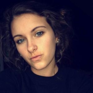 Meet your Posher, Avery