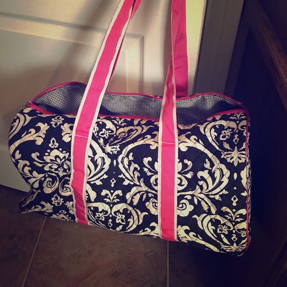 While & black damask  large travel bag