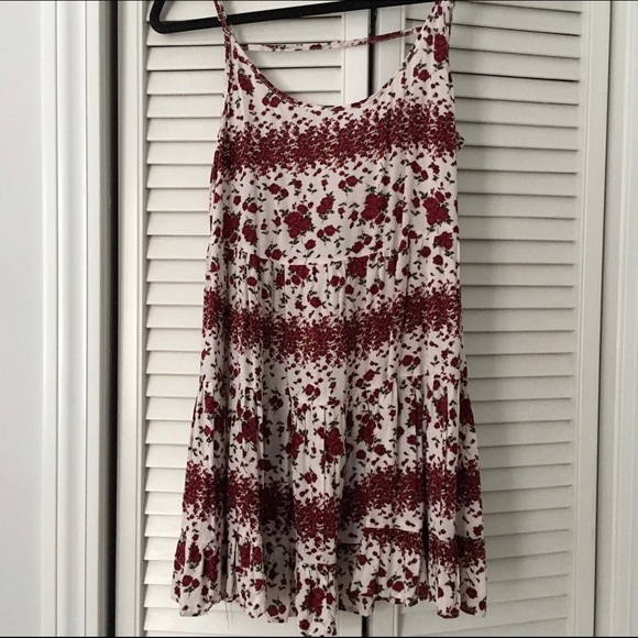 Brandy Melville Rose Jada Dress