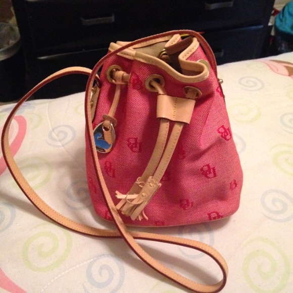 Dooney & Burke Bucket bag