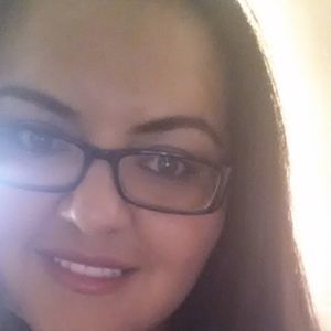 Meet your Posher, Imelda