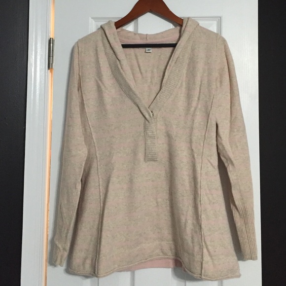 Sweater hoodie