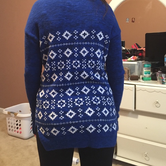 Cardigan - Picture 4 of 4