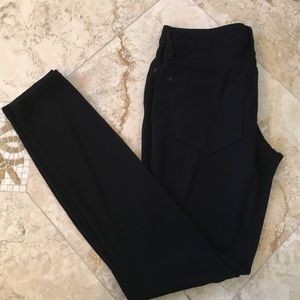 Jessica Simpson black knit jegging
