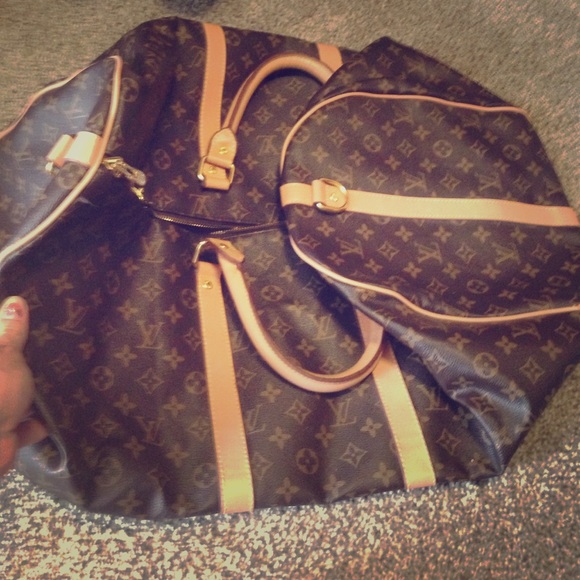 Lv luggage bag