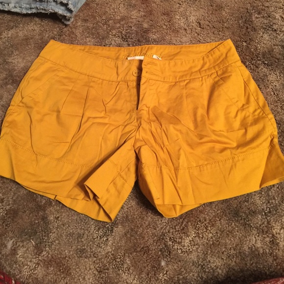 Red Camel size 11 mustard shorts - Picture 1 of 3
