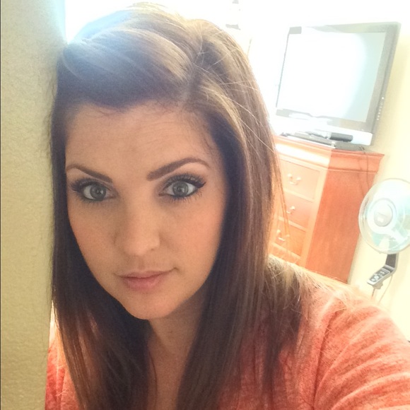 Meet your Posher, Jamie