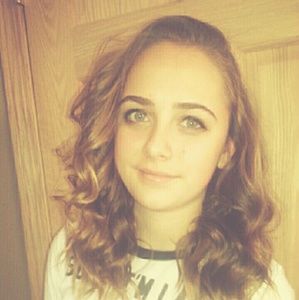 Meet your Posher, Nadia