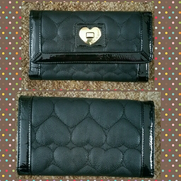Betsey Johnson wallet