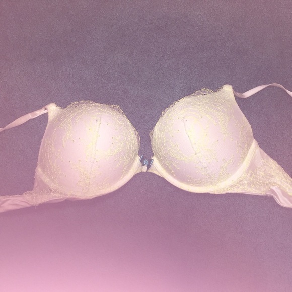 VS Bombshell Plunge 34C